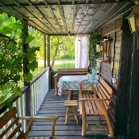 Dacza Warminska, Letniskowy Na Jeziorem Holiday home
