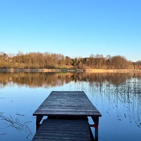 Dacza Warminska, Letniskowy Na Jeziorem Holiday home